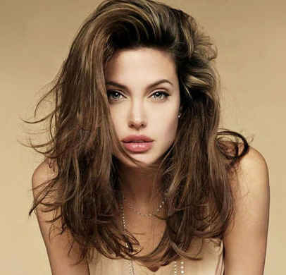 Séduisante Angelina Jolie